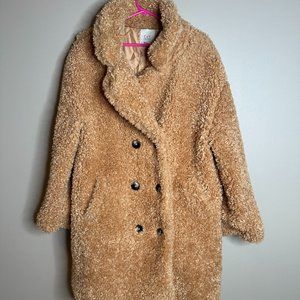 Large Chelsea & Violet Camel Colored Teddy Coat